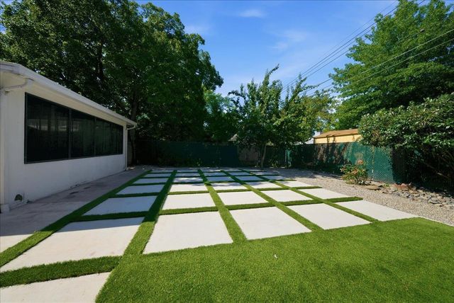 3341 Bluegrass Rd, Sacramento, CA 95821