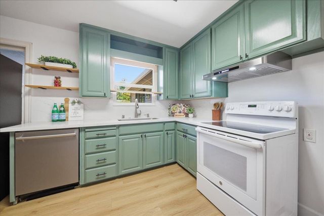 3341 Bluegrass Rd, Sacramento, CA 95821