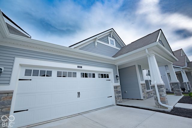 6607 Red Barn Drive, Whitestown, IN 46075