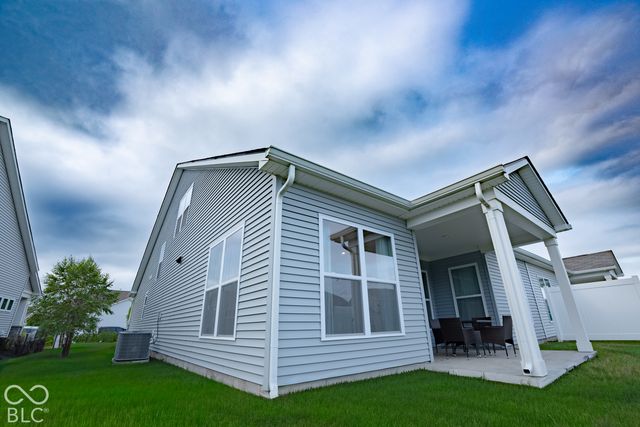 6607 Red Barn Drive, Whitestown, IN 46075