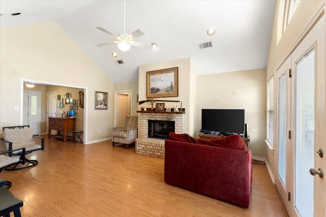 9006 County Road 2175, Corsicana, TX 75109