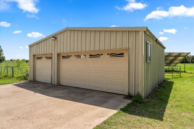 9006 County Road 2175, Corsicana, TX 75109