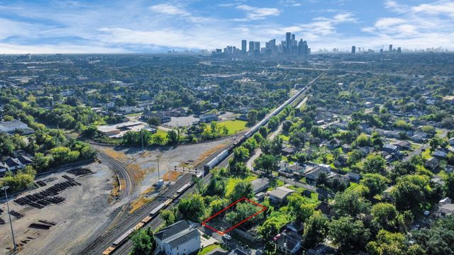 2207 Abernathy Street, Houston, TX 77026