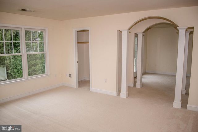 1342 THE TERRACE, Hagerstown, MD 21742