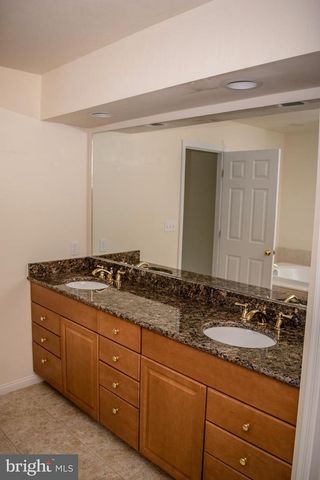 1342 THE TERRACE, Hagerstown, MD 21742