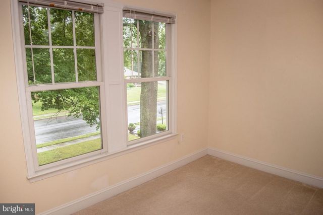 1342 THE TERRACE, Hagerstown, MD 21742