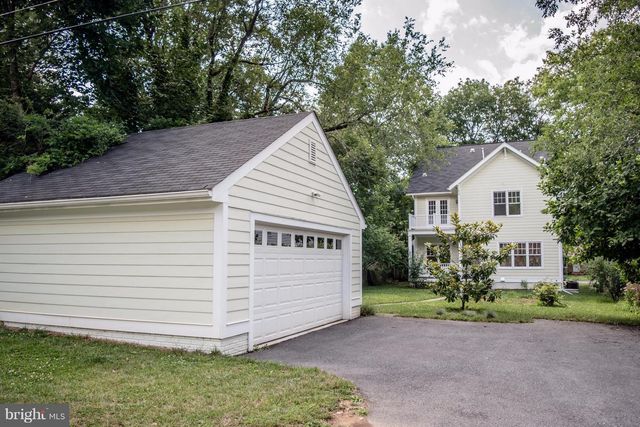 1342 THE TERRACE, Hagerstown, MD 21742