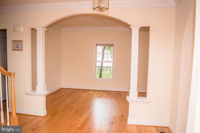 1342 THE TERRACE, Hagerstown, MD 21742