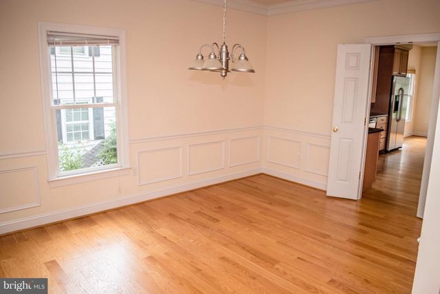 1342 THE TERRACE, Hagerstown, MD 21742