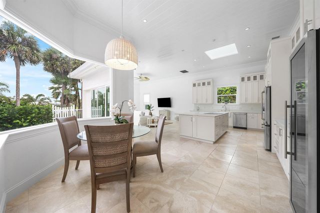 2925 SE Dune Drive, Hutchinson Island, FL 34996