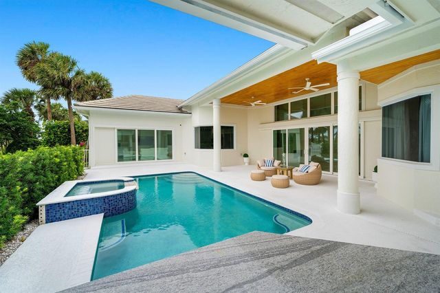 2925 SE Dune Drive, Hutchinson Island, FL 34996
