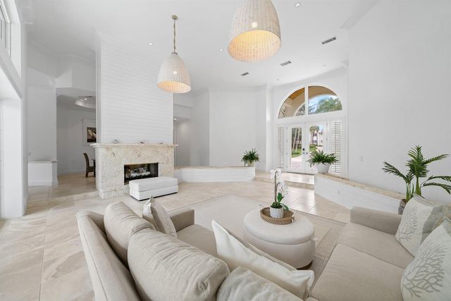 2925 SE Dune Drive, Hutchinson Island, FL 34996