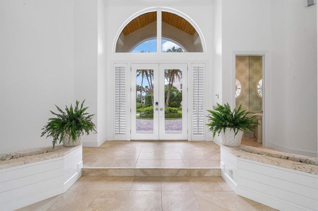 2925 SE Dune Drive, Hutchinson Island, FL 34996