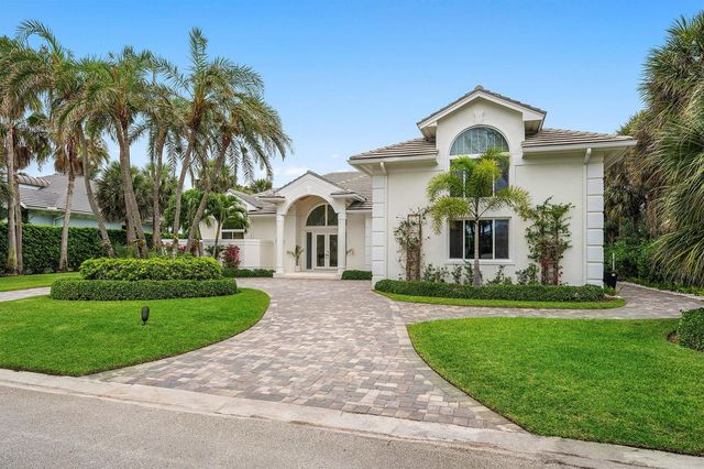 2925 SE Dune Drive, Hutchinson Island, FL 34996