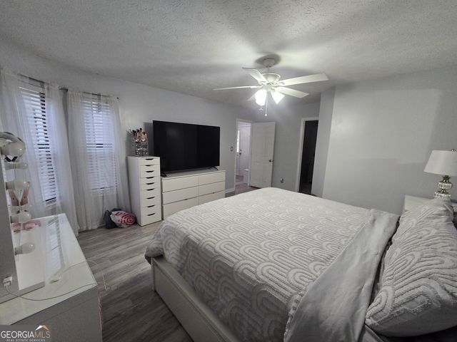 3226 Lindas Circle SE, Conyers, GA 30013
