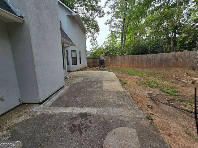 3226 Lindas Circle SE, Conyers, GA 30013