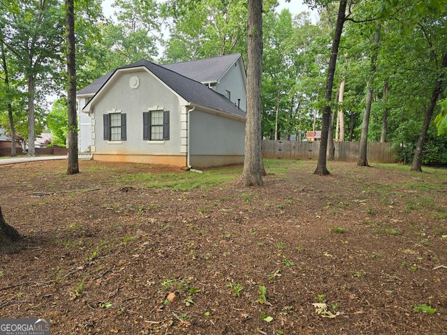 3226 Lindas Circle SE, Conyers, GA 30013