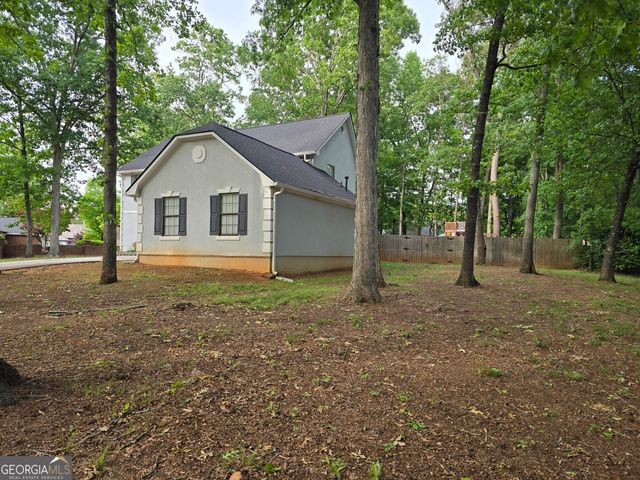 3226 Lindas Circle SE, Conyers, GA 30013