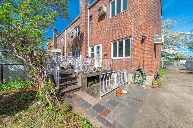 24-10 154th Street, Whitestone, NY 11357