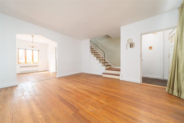 24-10 154th Street, Whitestone, NY 11357