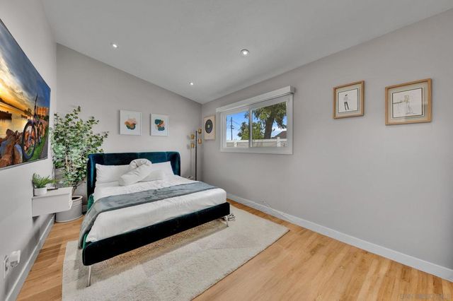 5985 Zora, La Mesa, CA 91942