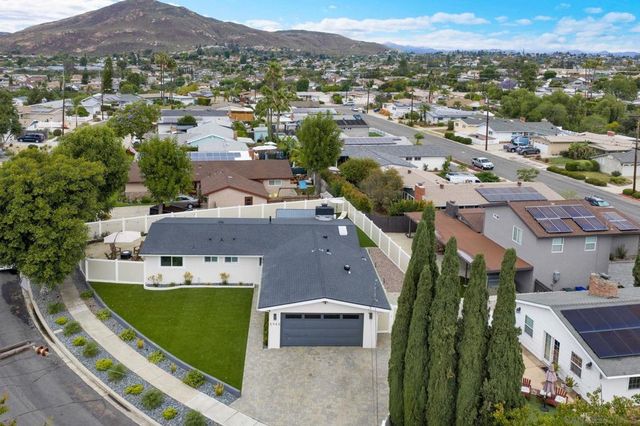 5985 Zora, La Mesa, CA 91942