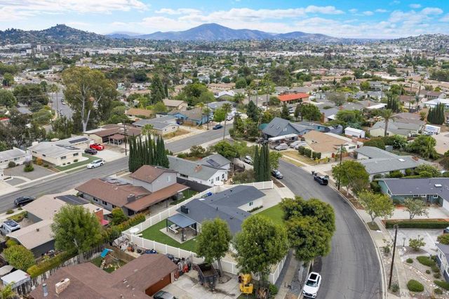 5985 Zora, La Mesa, CA 91942