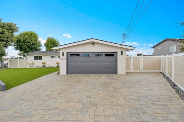 5985 Zora, La Mesa, CA 91942