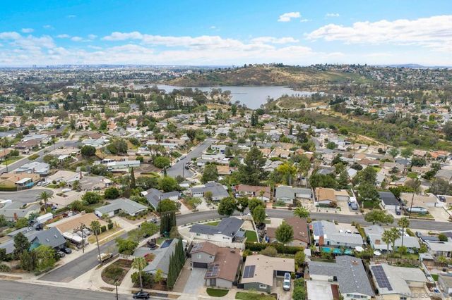 5985 Zora, La Mesa, CA 91942