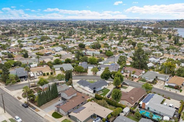 5985 Zora, La Mesa, CA 91942