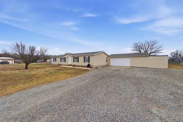 9110 SW Anna, Augusta, KS 67010