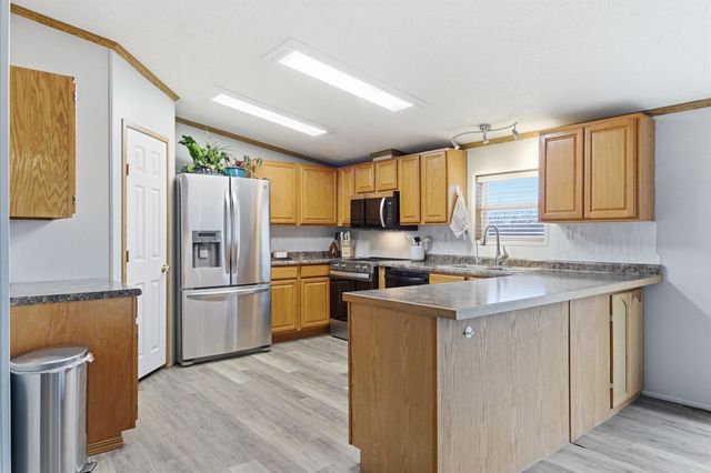 9110 SW Anna, Augusta, KS 67010