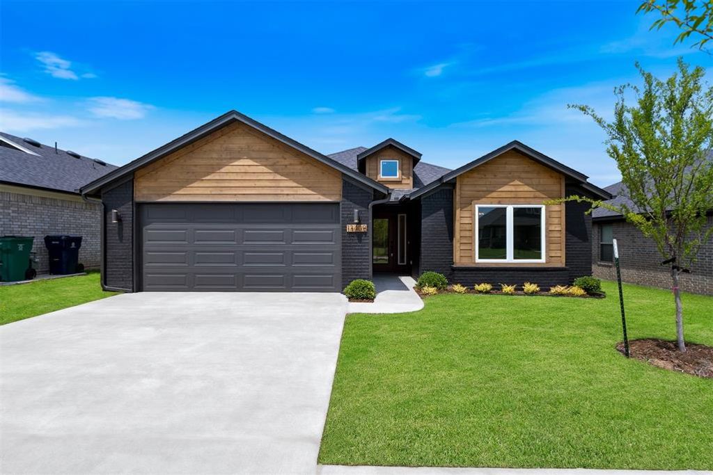 13409 Grass Plain Avenue, Piedmont, OK 73078