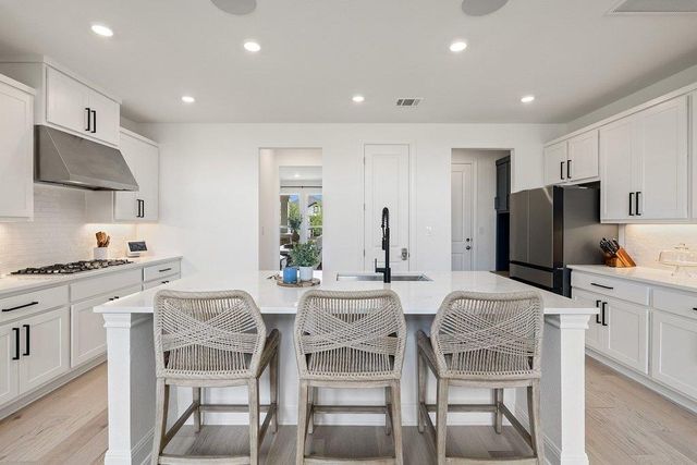 365 Pear Tree LN, Austin, TX 78737