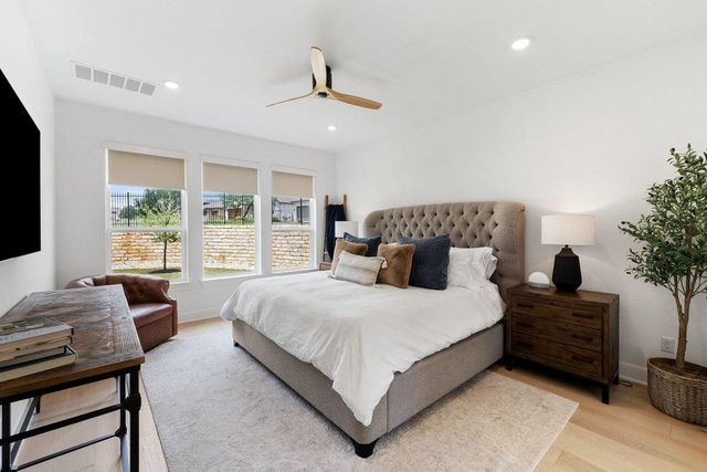 365 Pear Tree LN, Austin, TX 78737