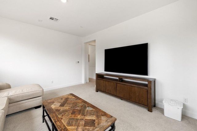 365 Pear Tree LN, Austin, TX 78737