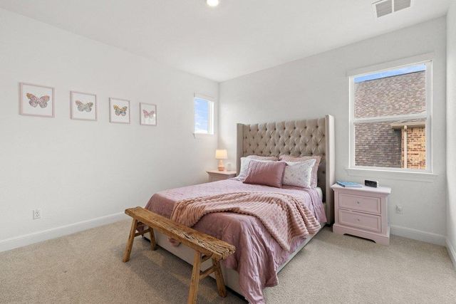 365 Pear Tree LN, Austin, TX 78737