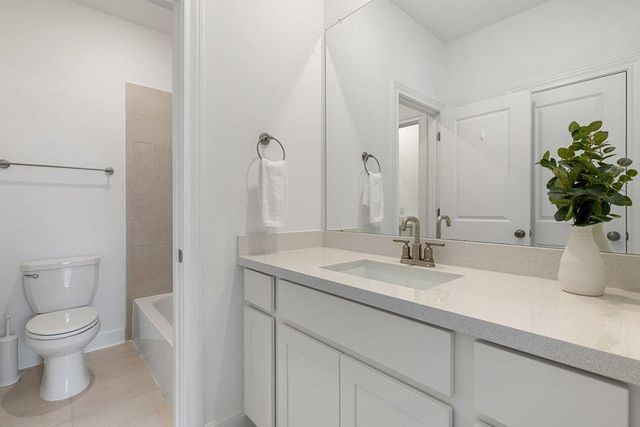 365 Pear Tree LN, Austin, TX 78737