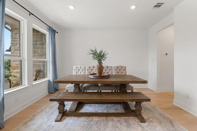 365 Pear Tree LN, Austin, TX 78737