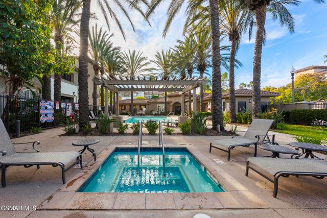 291 Riverdale Court 106, Camarillo, CA 93012