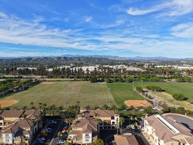 291 Riverdale Court 106, Camarillo, CA 93012