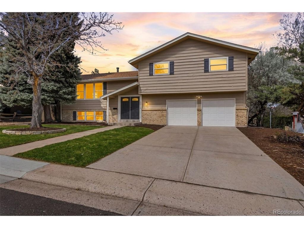 8855 E Easter Ave, Centennial, CO 80112