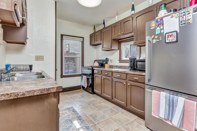 829 PROSPECT AVENUE, Oshkosh, WI 54901