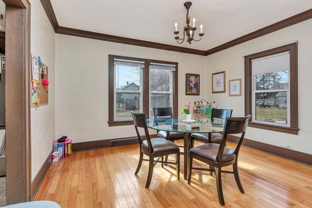 829 PROSPECT AVENUE, Oshkosh, WI 54901