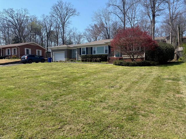 2019 Glenwood Drive NW, Cleveland, TN 37311