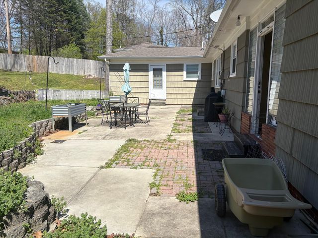 2019 Glenwood Drive NW, Cleveland, TN 37311