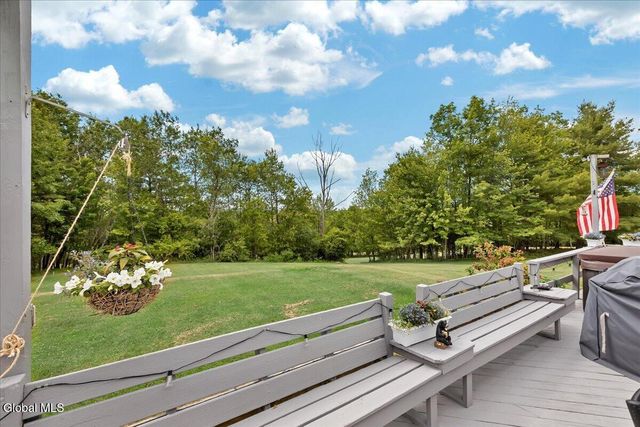 53 N Nassau Lane, Nassau, NY 12018