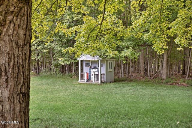 53 N Nassau Lane, Nassau, NY 12018
