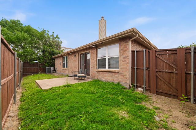 5917 Stone Mountain Road, The Colony, TX 75056