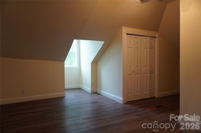 415 E Georgia Avenue, Bessemer City, NC 28016